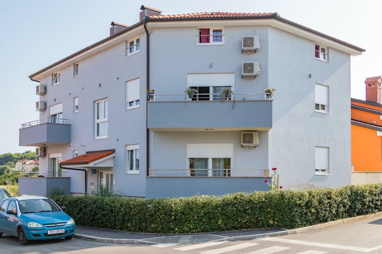 Antonija Apartment Pula Exterior photo